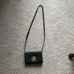 Black Kate Spade purse